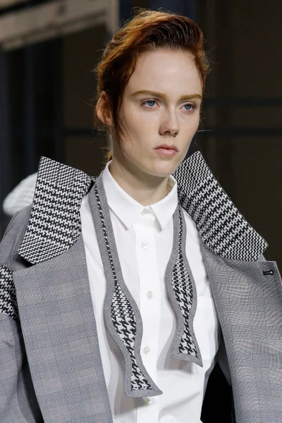 Look 63